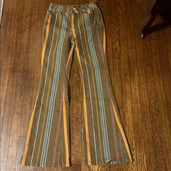 Judy Blue Denim - Judy Blue EUC Women's Brown Flare Jeans with Multicolor Vertical Stripe